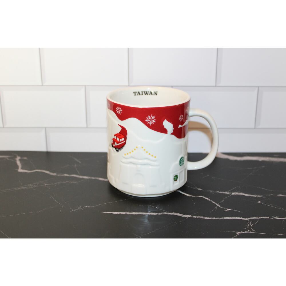 Starbucks 2014 TAIWAN RED Christmas Holiday Relief Coffee Mug RARE* NWT No Box